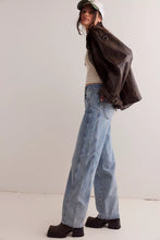 Load image into Gallery viewer, Free People Aster Straight Leg Jeans
